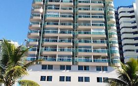 Flat Frente Mar Green Diamond